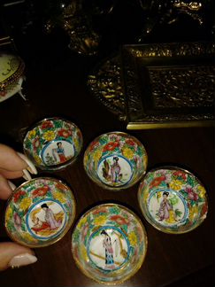 Пиалы фарфор миниатюры