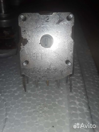 Резисторы переменные гдр (стерео)