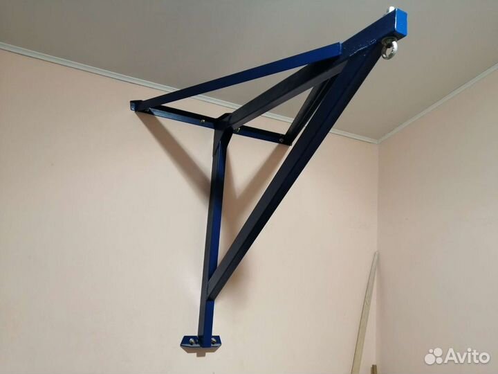 Кронштейн для боксерского мешка