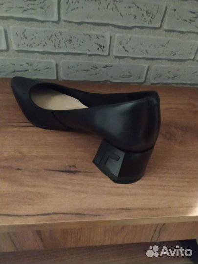 Туфли женские 37 размер