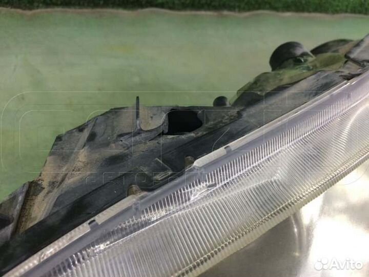 Фара ксеноновая левая Honda Civic FD3 LDA 2008