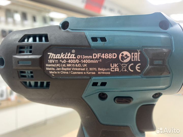 Шуруповерт makita df488d