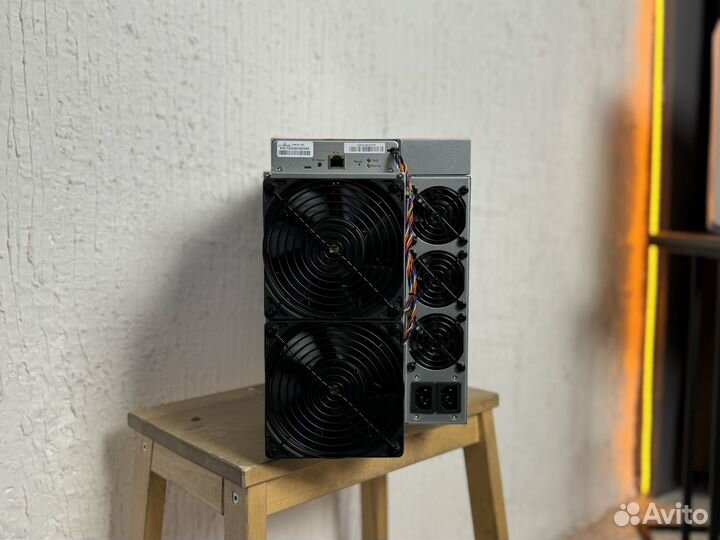 Antminer S19k pro 110th (выдает 135th)