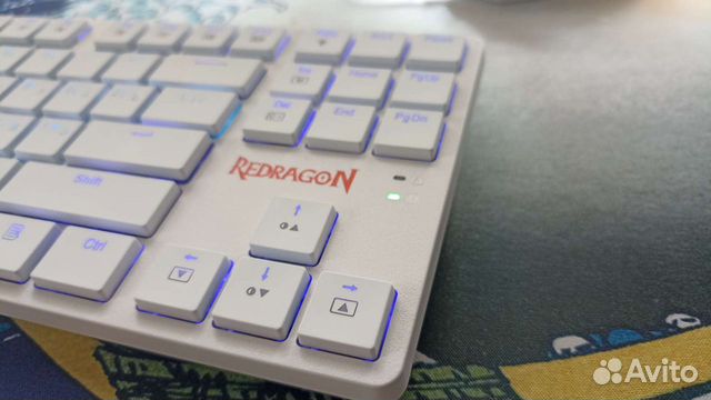 Без проводная клавиатура redragon anubis