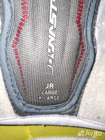 Нагрудник хоккейный детский warrior