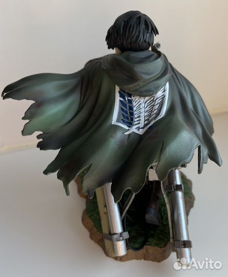Фигурка Леви / Атака титанов / Новая