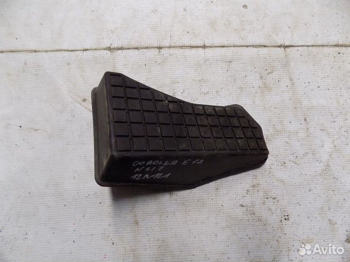 Накладка (кузов внутри) Corolla E12 2001-2006