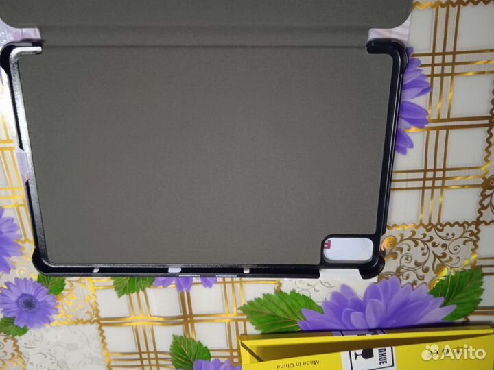 Чехол на планшет