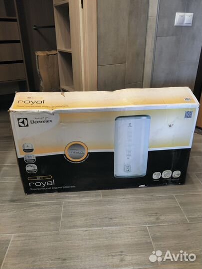 Электроводонагреватель Electrolux 50 л