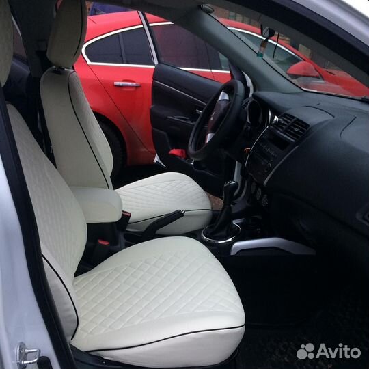 Автомобильные чехлы на Mitsubishi ASX (2010+)