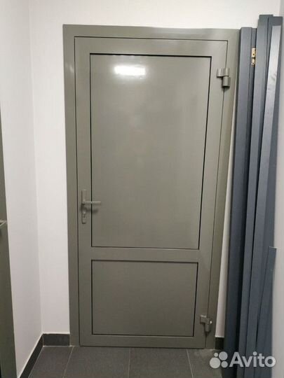 Алюминиевые двери на заказ