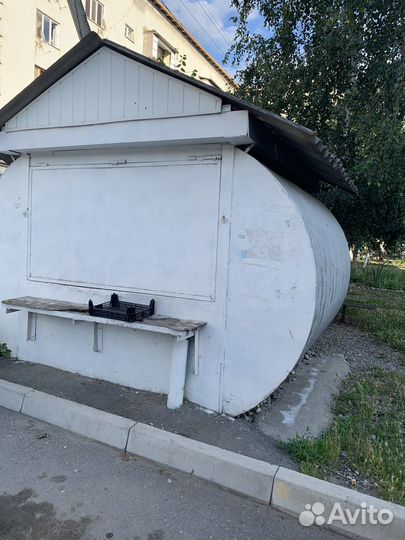 Железный киоск