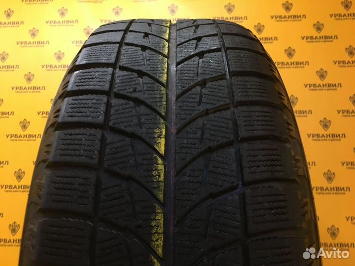 Bridgestone Blizzak WS-60 215/60 R16 95R