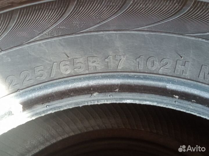 Kumho Solus KL21 225/65 R17