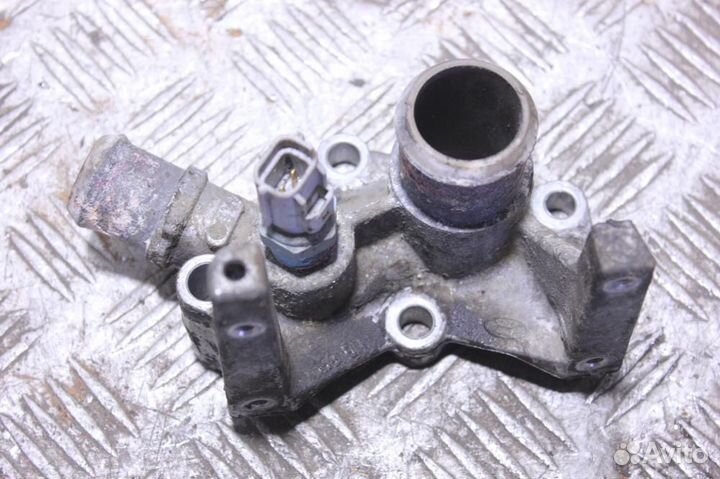 Фланец системы охлаждения Ford Fusion 2002-2012