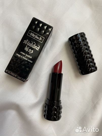 Помада Estee Lauder Kat von d