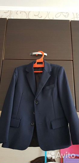 Пиджак для мальчика 128