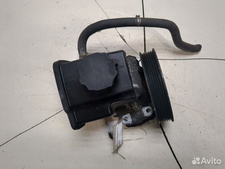 Гур Mercedes C W204, 2007