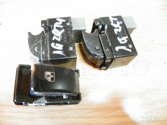 Кнопка стеклоподъемника Chevrolet Lacetti