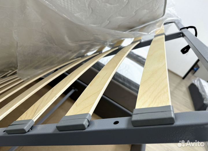 Кровать 160х200