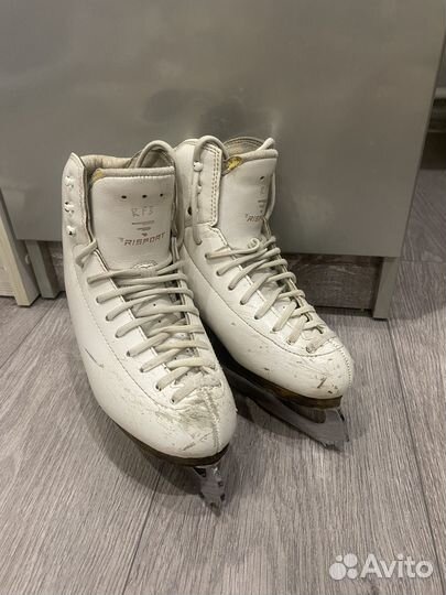 Фигурные коньки risport RF3 215 размер