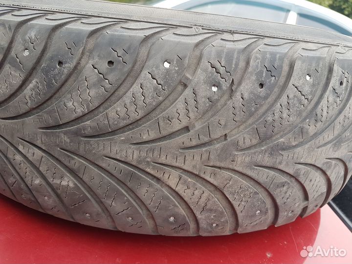 Sava Eskimo Stud 185/65 R15