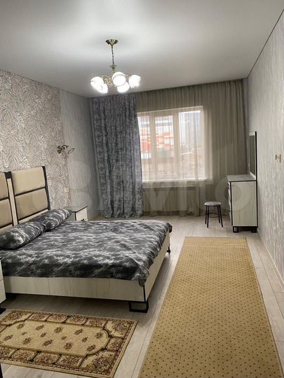2-к. квартира, 80 м², 4/18 эт.