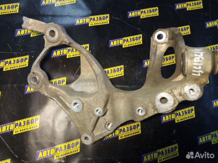 Кронштейн переднего рычага Honda Civic