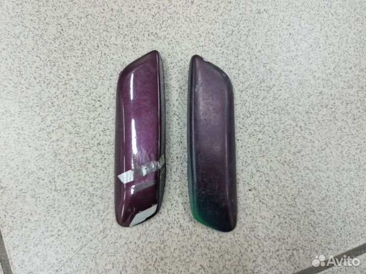 Молдинг (лепесток) на задние крылья Audi A6 C4