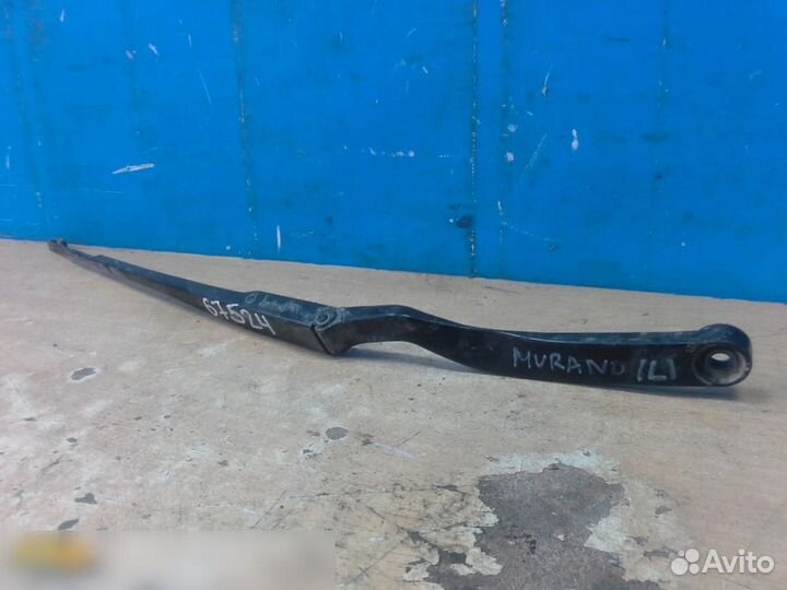 Поводок стеклоочистителя передний левый Nissan Mur