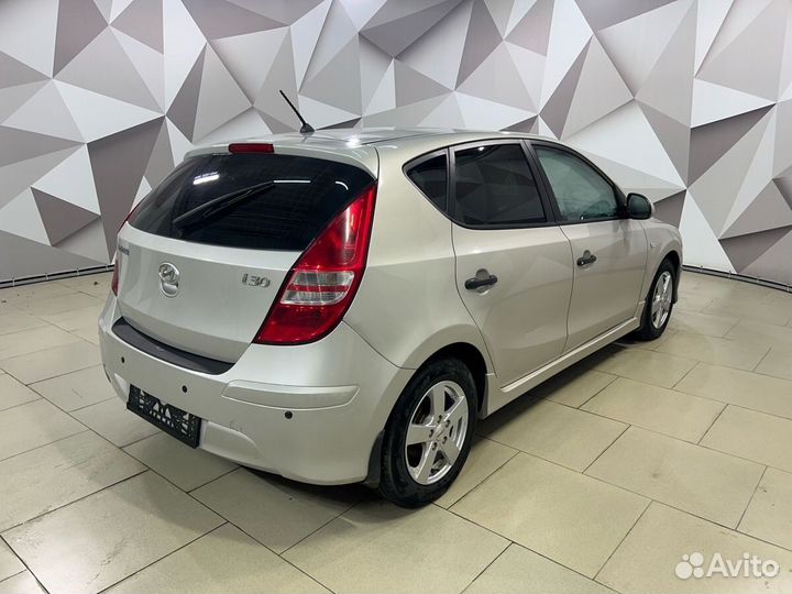 Hyundai i30 1.6 AT, 2010, 222 510 км