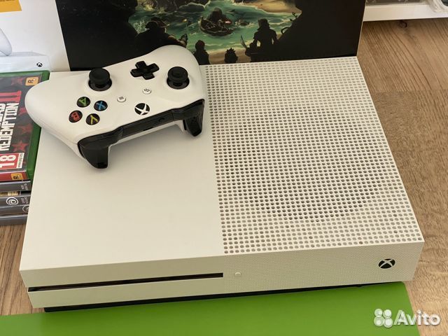 Xbox One S 1tb Как новая + гарантия / Xbox one