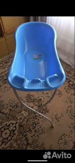 Подставка под ванну и ванна