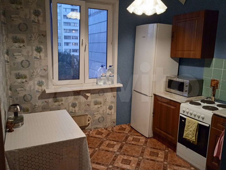 Комната 12 м² в 2-к., 8/16 эт.