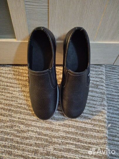 Туфли мужские новые, цвет-чёрный