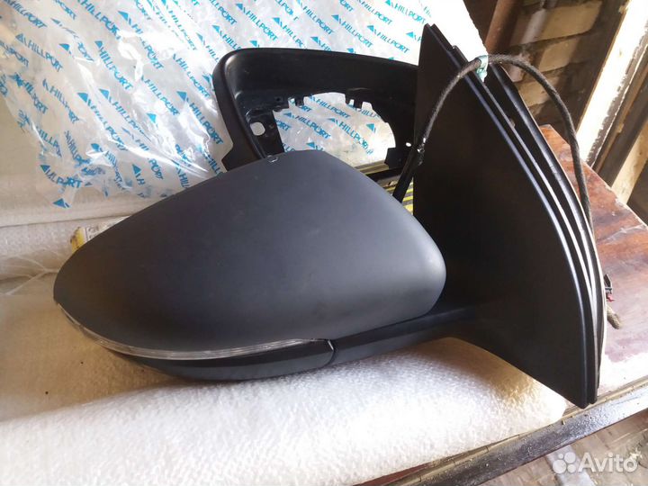 Зеркало правое гольф 6