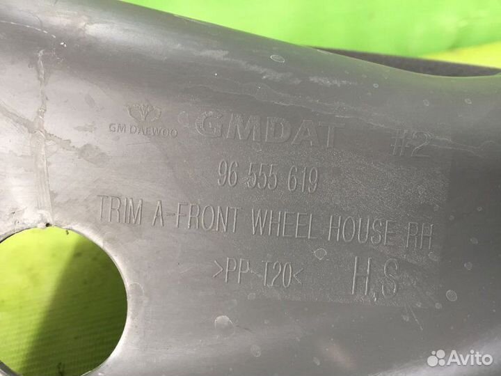 Накладка стойки задняя правая Chevrolet Lacetti