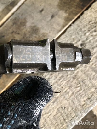 Поршня с шатунами на iran khodro samand 1.8