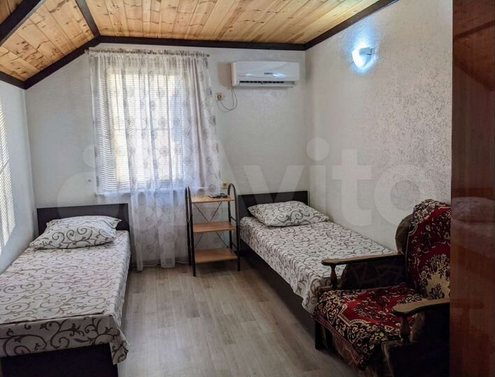 Комната 18 м² в 1-к., 2/2 эт.