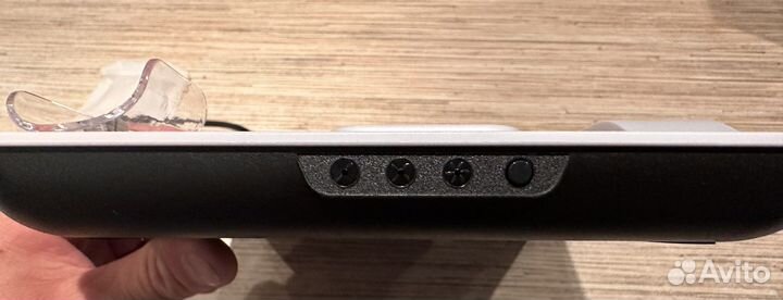 Подставка-зарядка для PS5