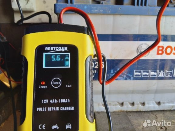 Зарядное устройство для акб,авто-мото12в,6А нов