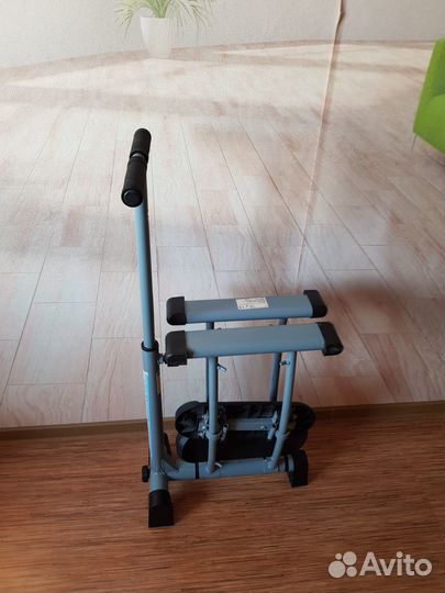 Тренажер для мышц бедра
