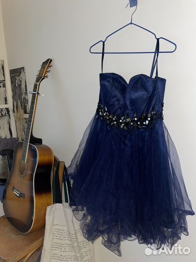 Платье из Парижа