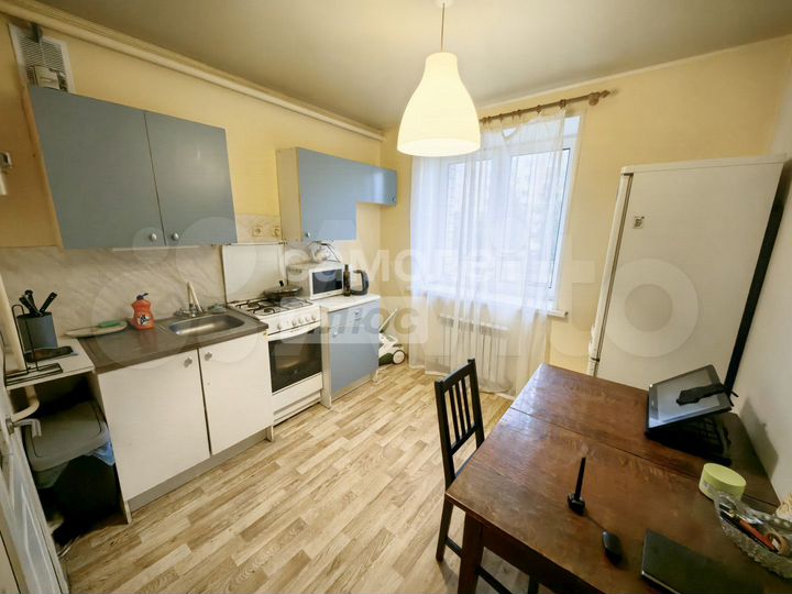 1-к. квартира, 38 м², 1/10 эт.