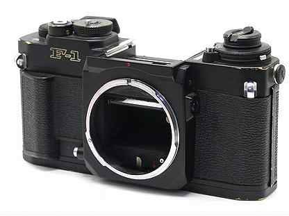 Canon F-1 body (Japan, 1981)