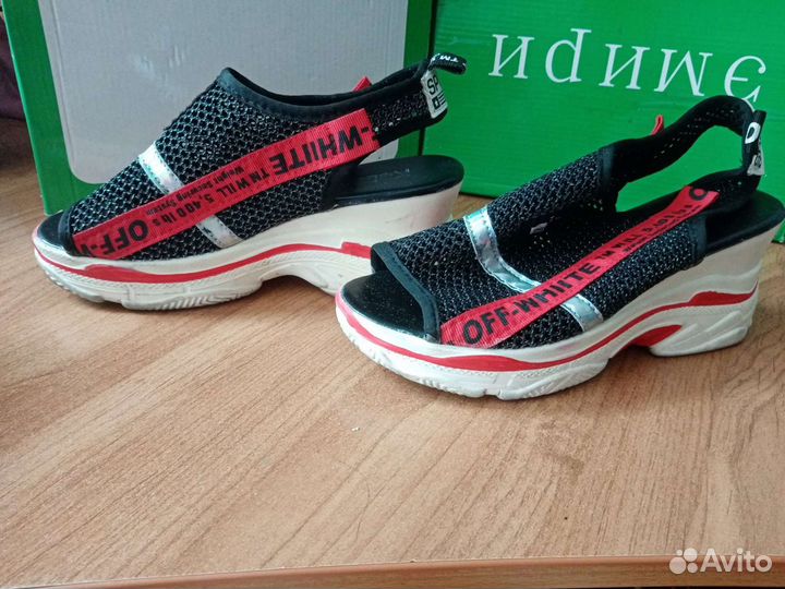 Босоножки женские 38 размер