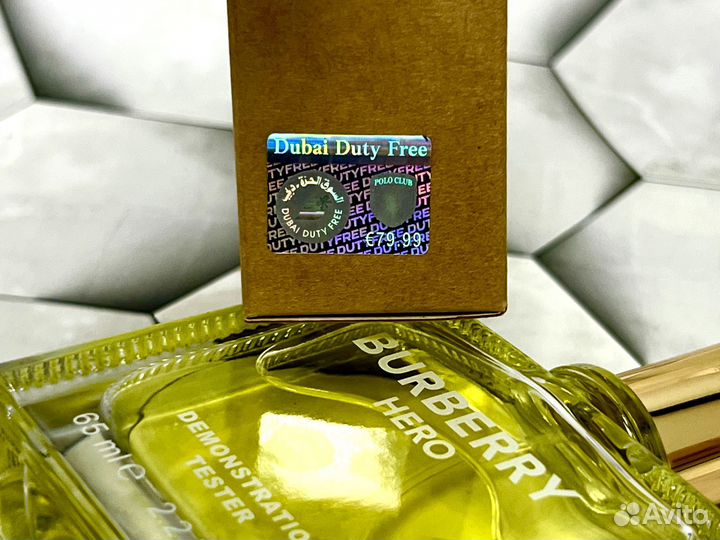 Hero Burberry для мужчин