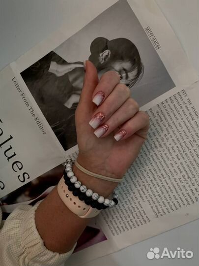 Модель на маникюр оплата за материал