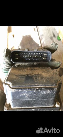 Блок abs nissan liberty