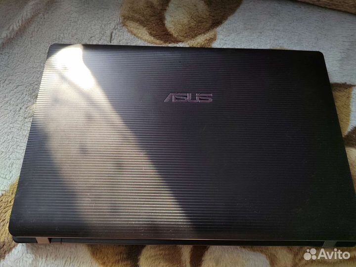 Ноутбук Asus